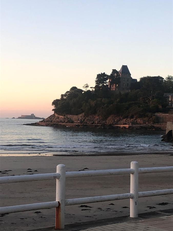 Dinard: Studio A 100 M De La Plage De L'Ecluse Lägenhet Exteriör bild